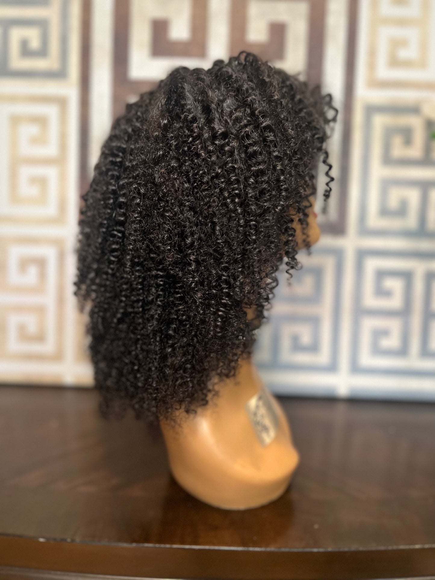 14β Curly Crown Bobs