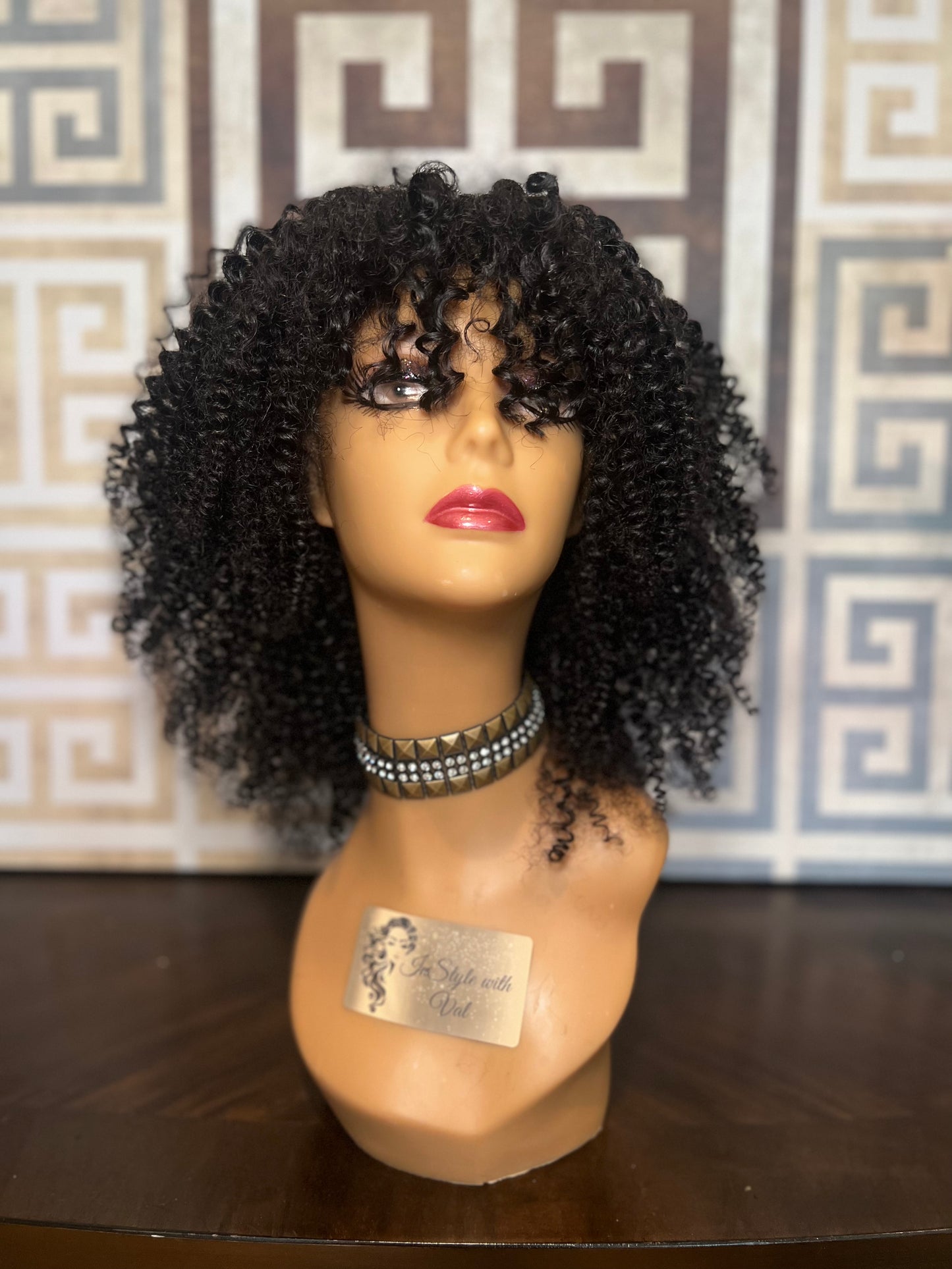 14β Curly Crown Bobs
