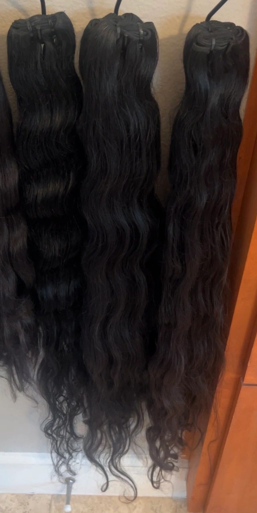 40”- 44” EXTRA LONG RAW Indian Wavy bundles