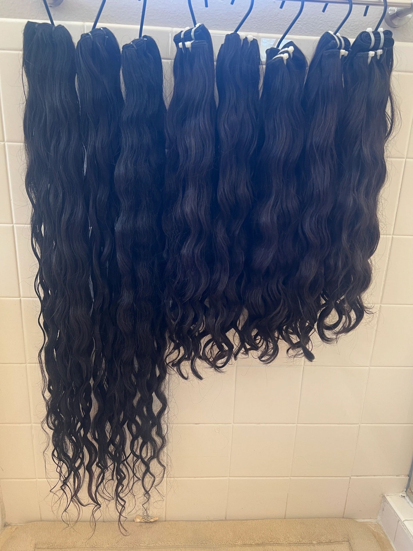40”- 44” EXTRA LONG RAW Indian Wavy bundles