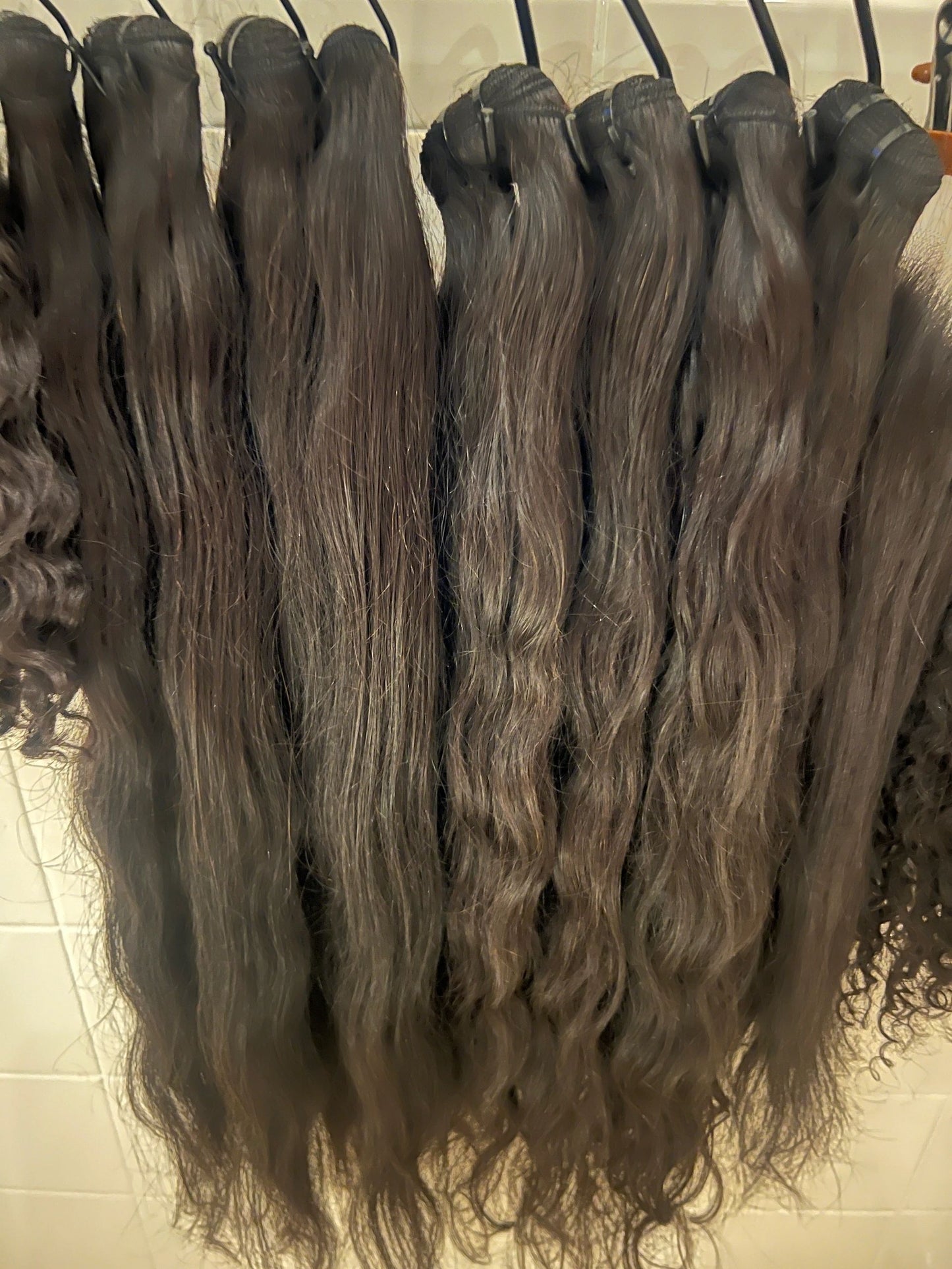 30” RAW Cambodian Wavy bundle box